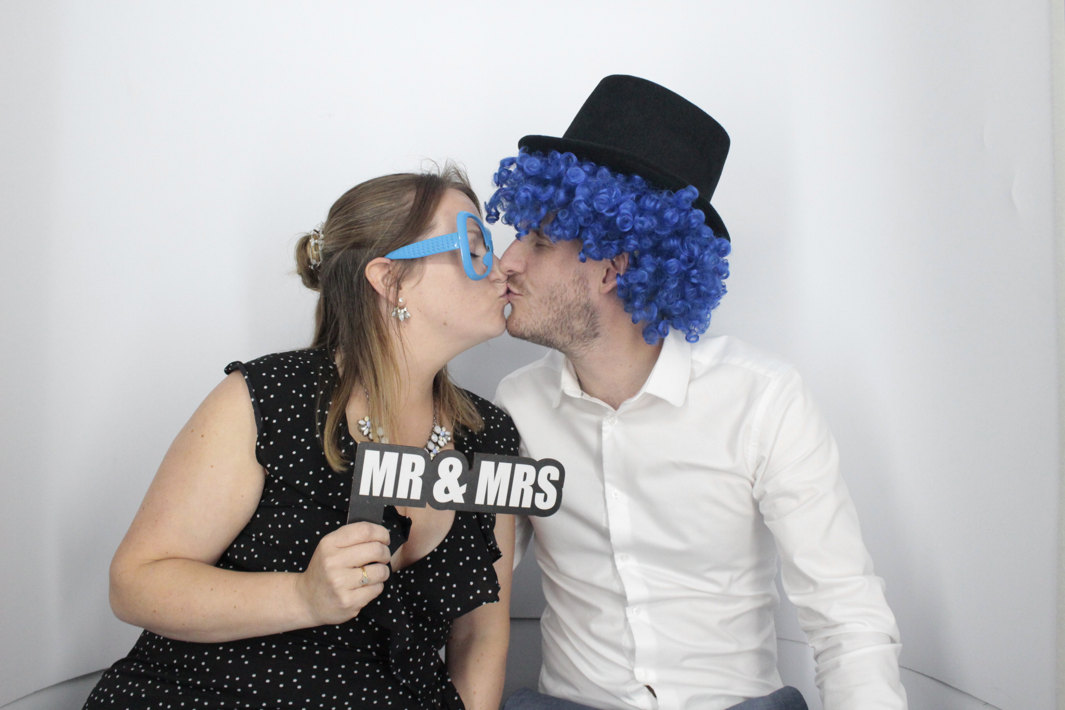 Kim & Andy's Wedding | View more photos from the event at gallery.myphotoboothexperience.co.uk/u/MyPhotoBoothExperienceLtd/Kim-Andys-Wedding